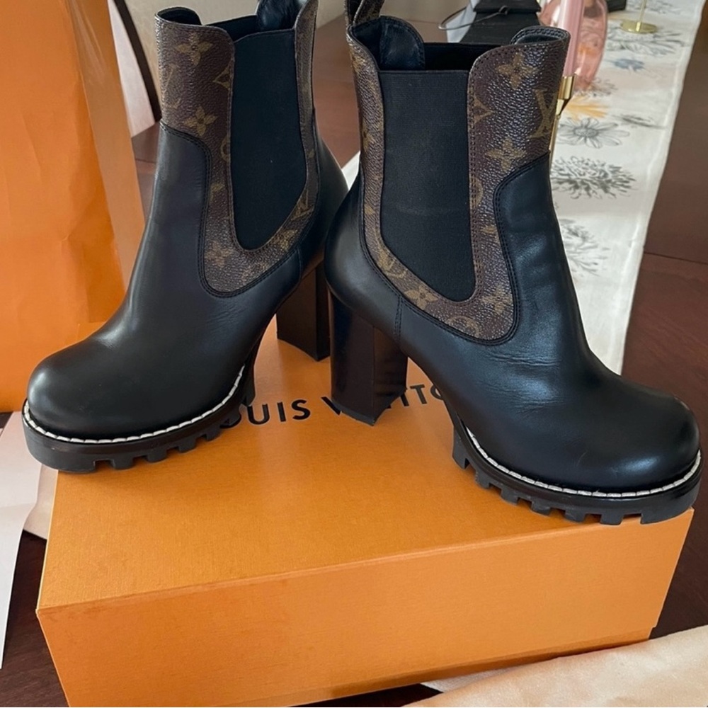 Louis Vuitton Black and Brown Heeled Boots
